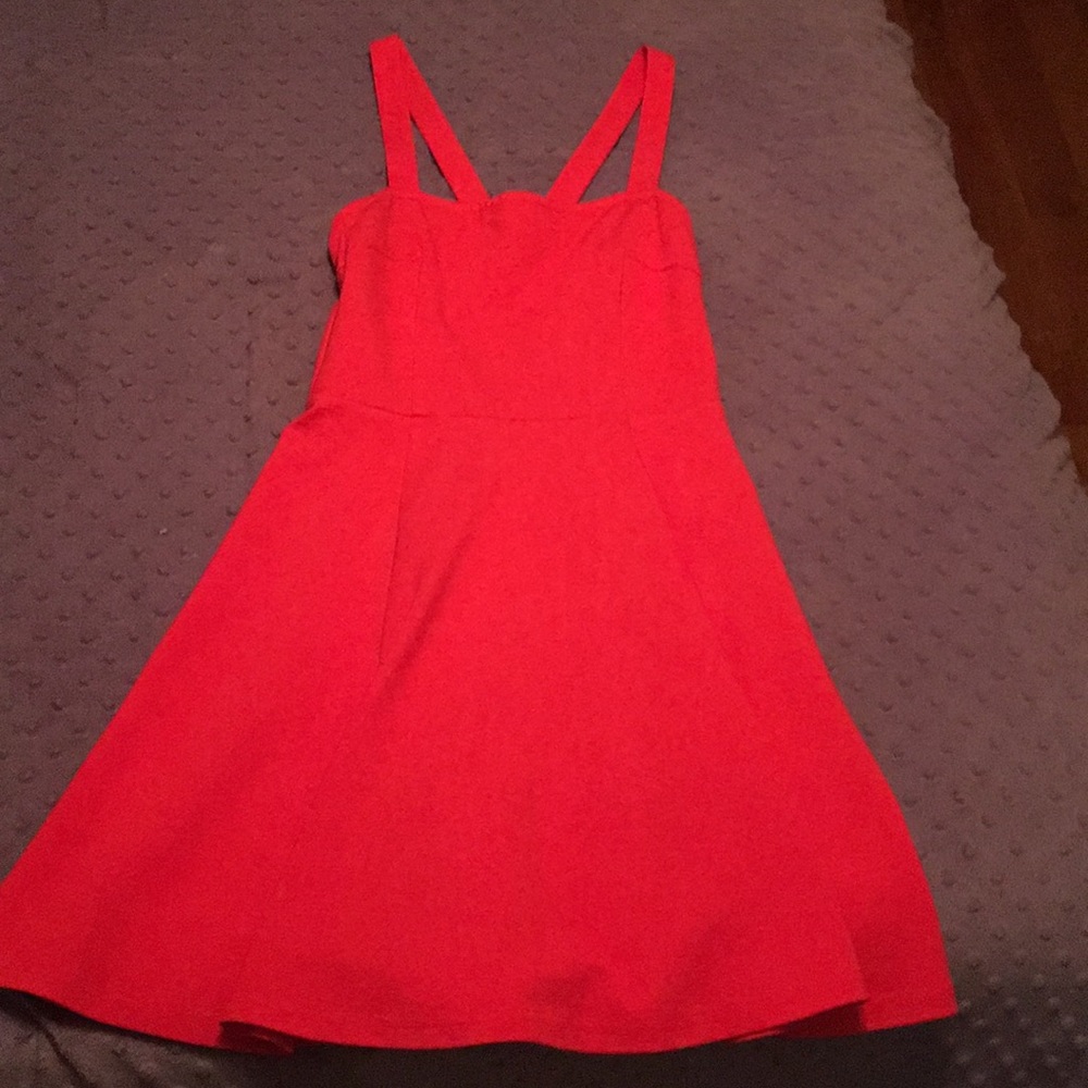 Red Dress - Picture 2 of 3